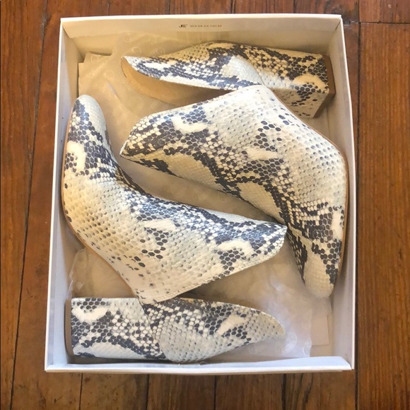 Steve Madden Rookie Boot NWB - Picture 1 of 7